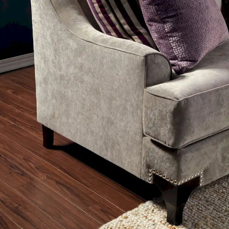Causeuse Gisc contemporaine en tissu rembourré avec clous