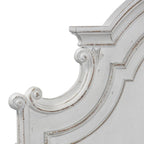 Lit à panneau, commode avec miroir et table de nuit