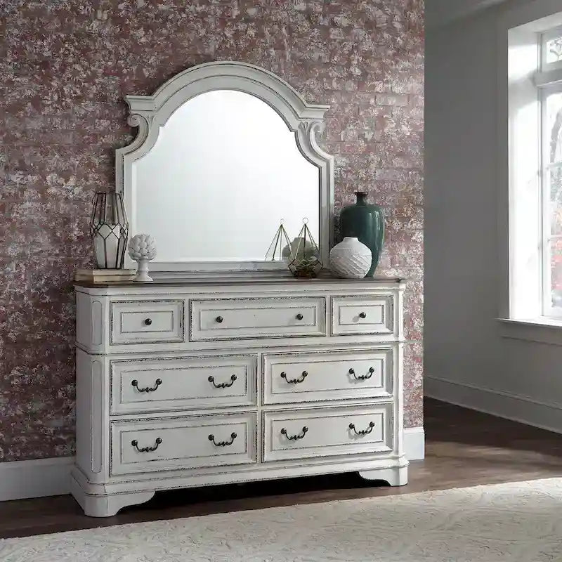Lit à panneau, commode avec miroir et table de nuit